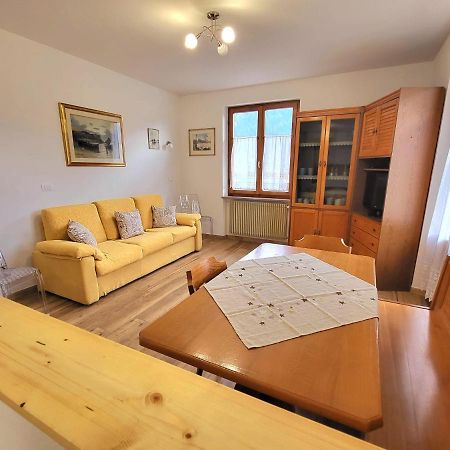 Casa Bruno Lägenhet Lenzumo di Concei Exteriör bild