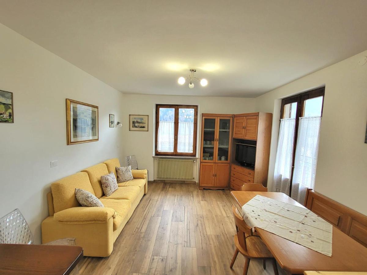 Casa Bruno Lägenhet Lenzumo di Concei Exteriör bild