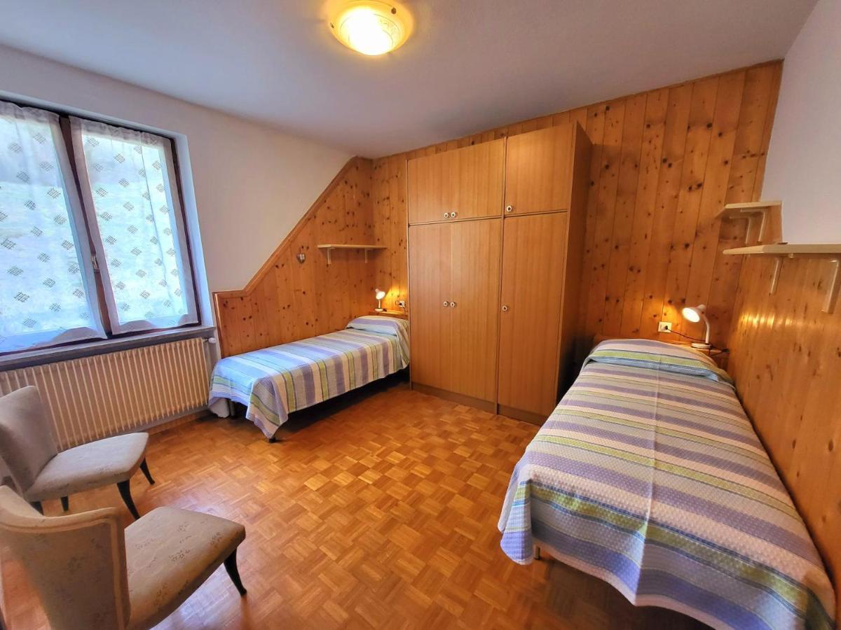 Casa Bruno Lägenhet Lenzumo di Concei Exteriör bild