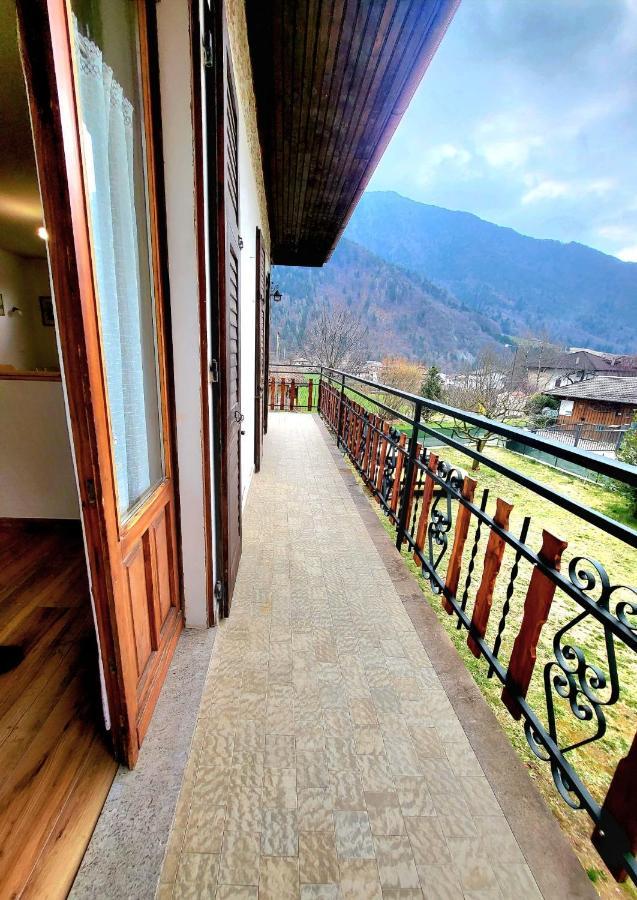 Casa Bruno Lägenhet Lenzumo di Concei Exteriör bild