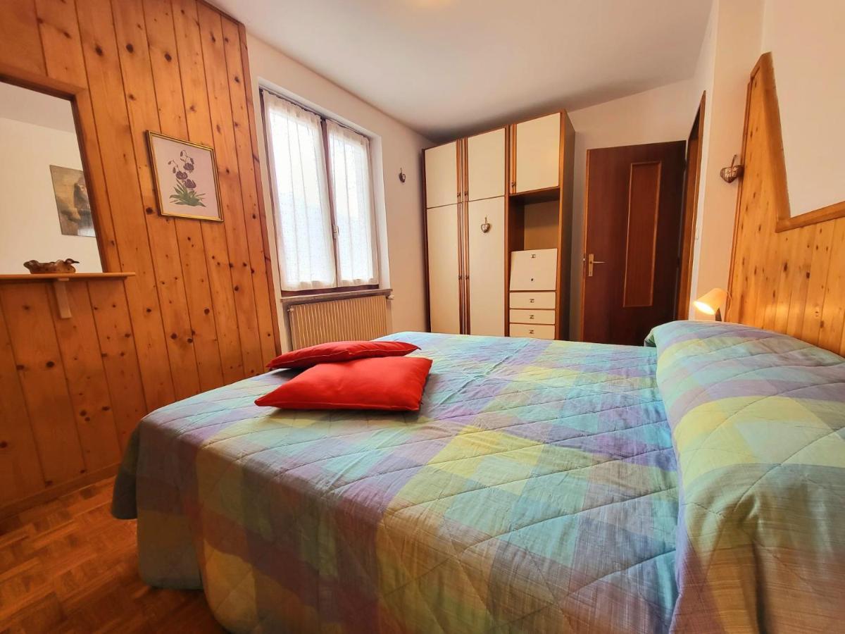 Casa Bruno Lägenhet Lenzumo di Concei Exteriör bild