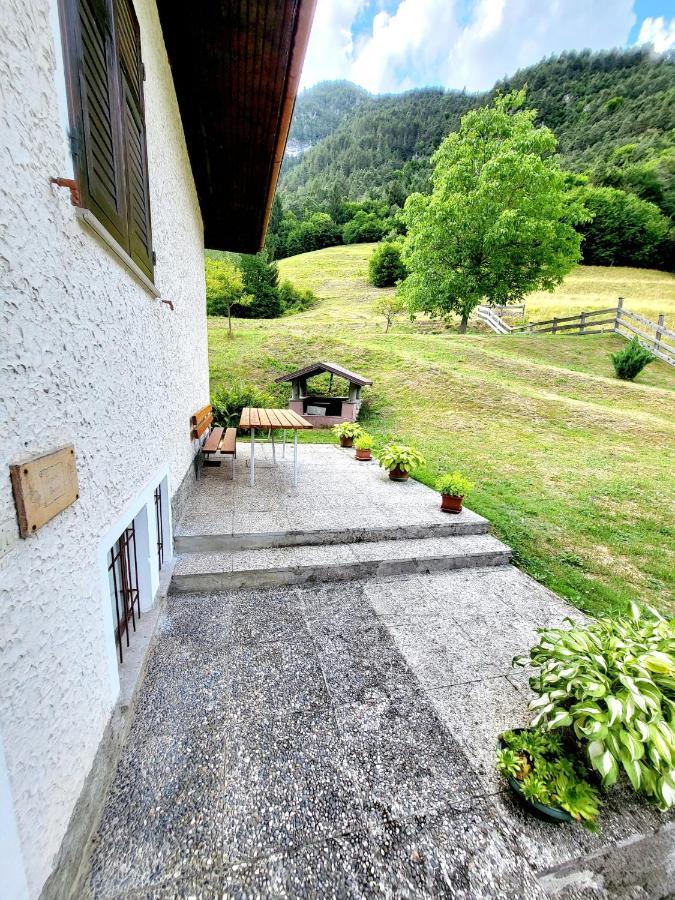 Casa Bruno Lägenhet Lenzumo di Concei Exteriör bild