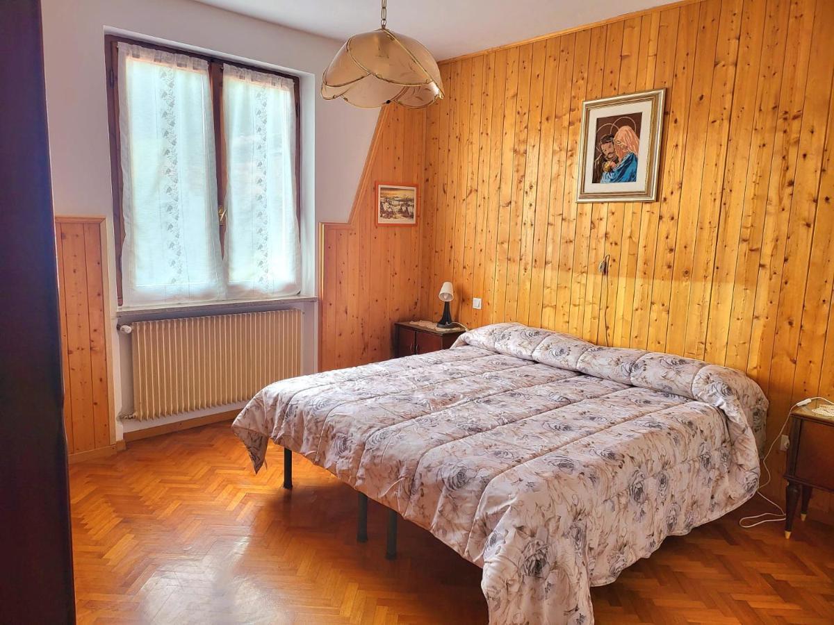 Casa Bruno Lägenhet Lenzumo di Concei Exteriör bild